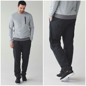 Lululemon Seawall Track Pant 2.0 Lined in 
Deep Coal Size Small